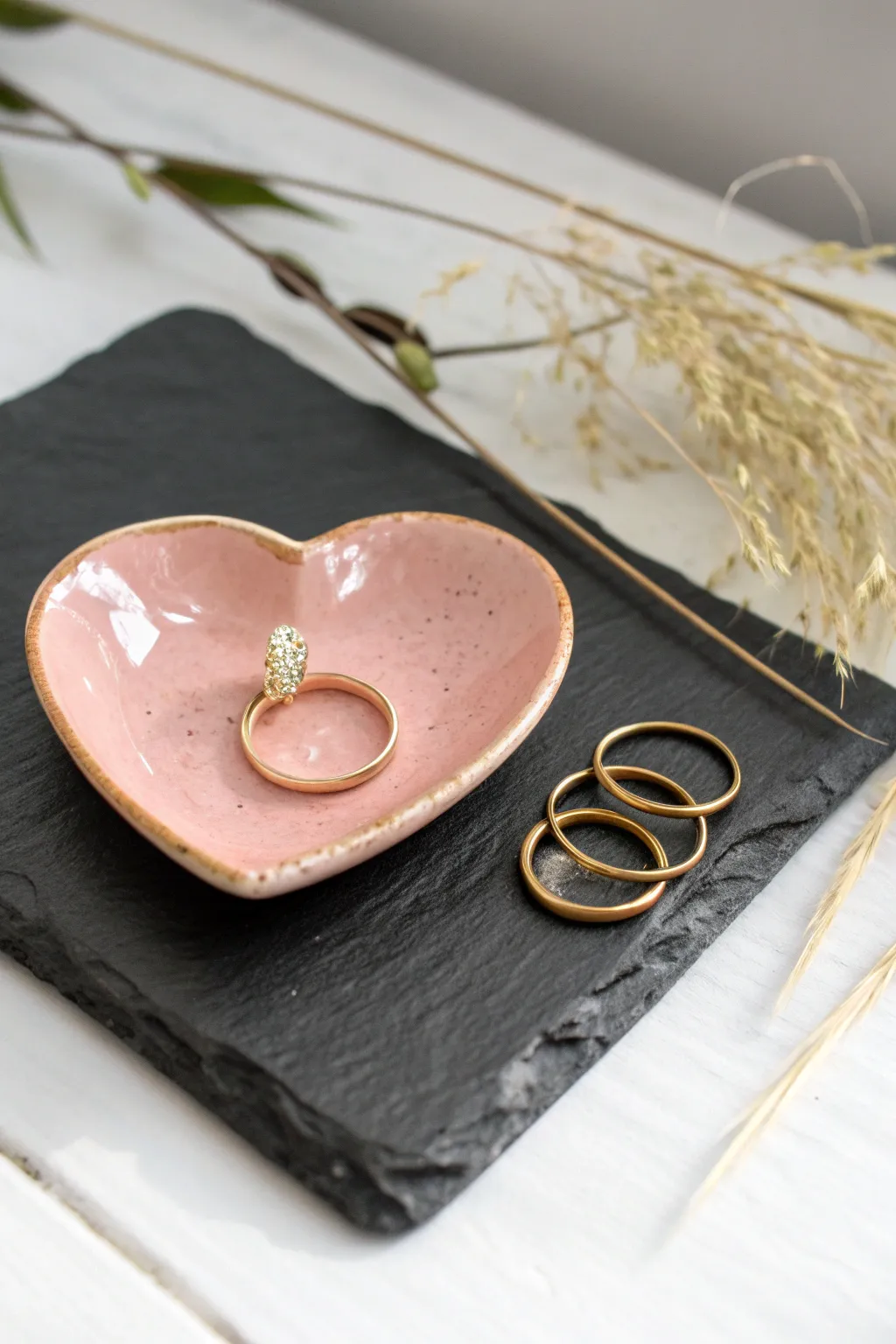 Sweet mini heart ring dish in soft pastel glaze, a simple handmade gift with Scandinavian charm.