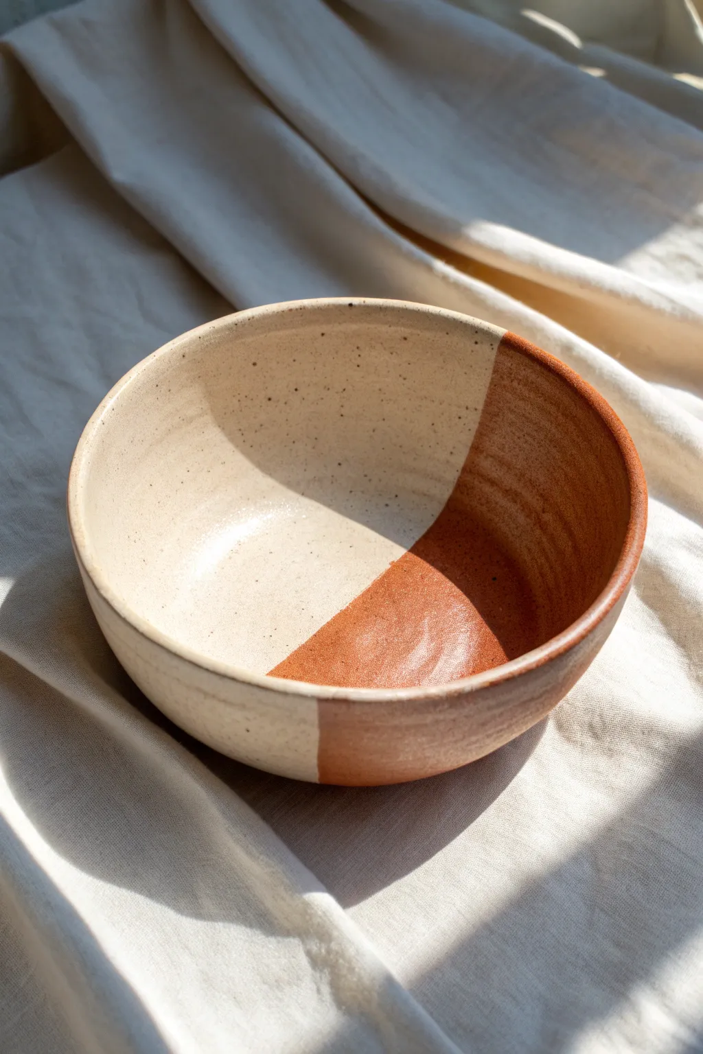 Two-tone inlaid slab bowl with bold yet simple color blocking, perfect for modern pottery inspo.