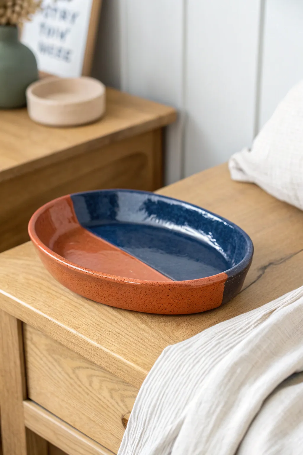 Glossy two-tone faux ceramic air-dry clay tray, the perfect minimalist bedside catchall.