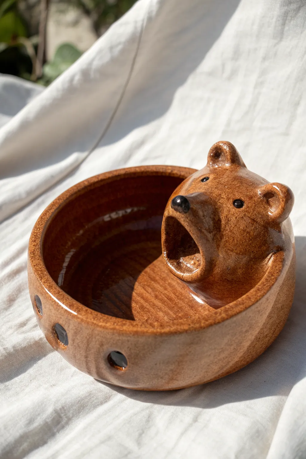 Bear head clay ash tray bowl in warm earthy glaze, minimalist Scandi look with boho warmth