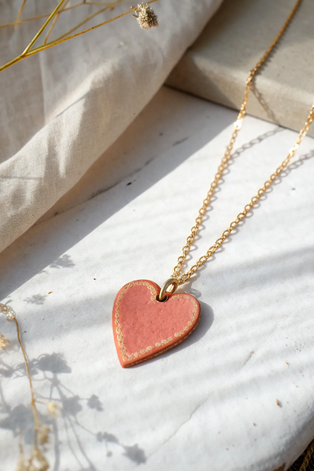 Sweet heart air-dry clay charm necklace with a hand-painted edge, simple and giftable